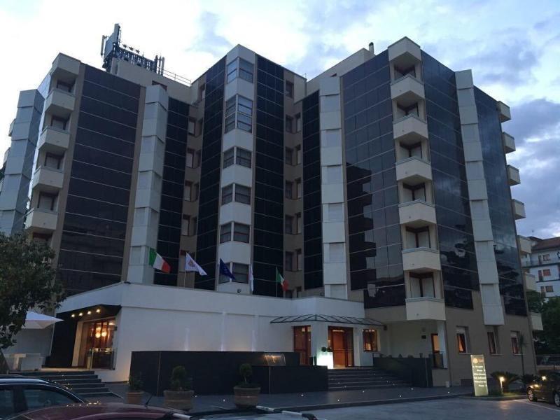 Domus Grand Hotel Rende Zewnętrze zdjęcie