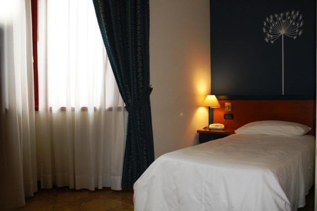 Domus Grand Hotel Rende Zewnętrze zdjęcie