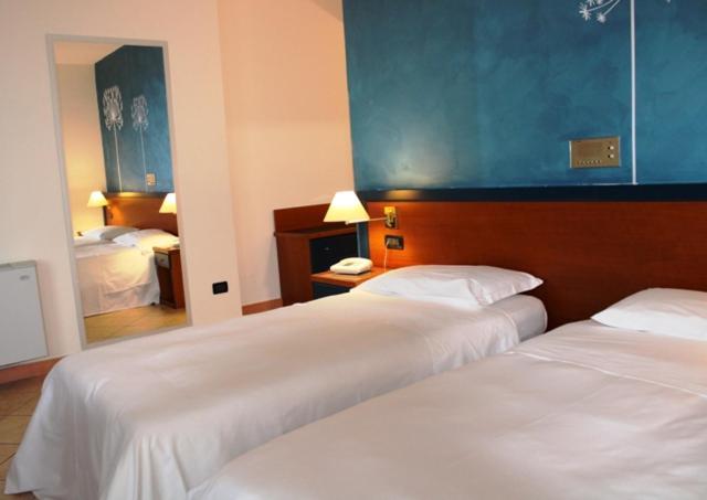Domus Grand Hotel Rende Zewnętrze zdjęcie