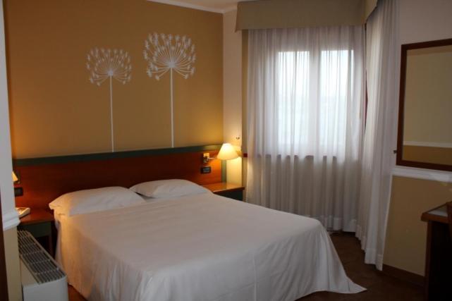 Domus Grand Hotel Rende Zewnętrze zdjęcie