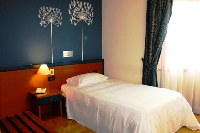 Domus Grand Hotel Rende Zewnętrze zdjęcie